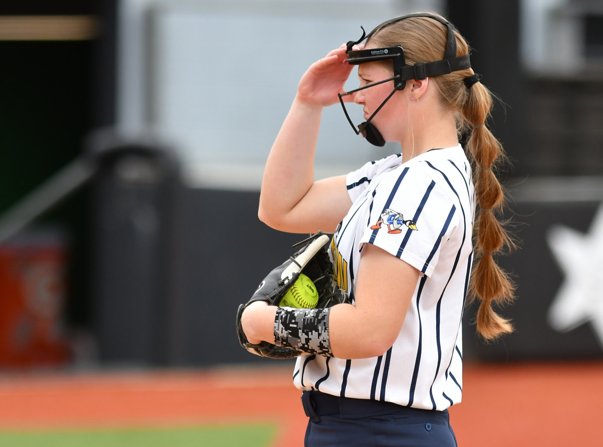 Lakeview Grant Union 2A:1A softball final Taylor Balkom 19